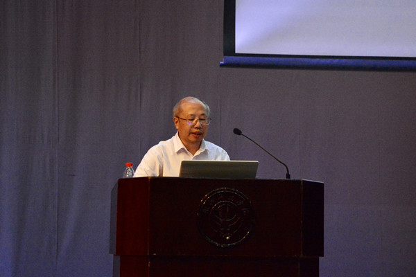 经理黎东升开学典礼发言_副本.jpg 经理黎东升开学典礼发言_副本.jpg